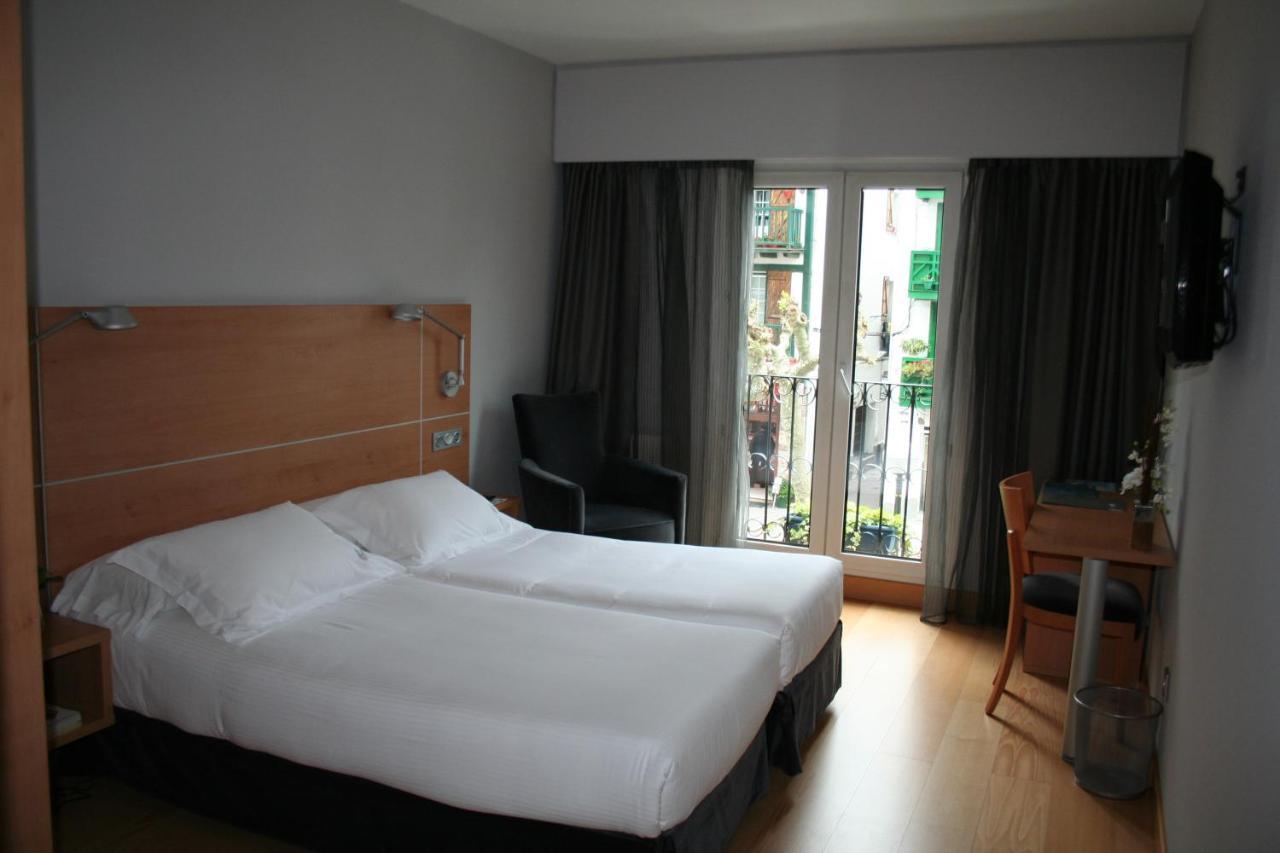 Hotel Jauregui Hondarribia Luaran gambar